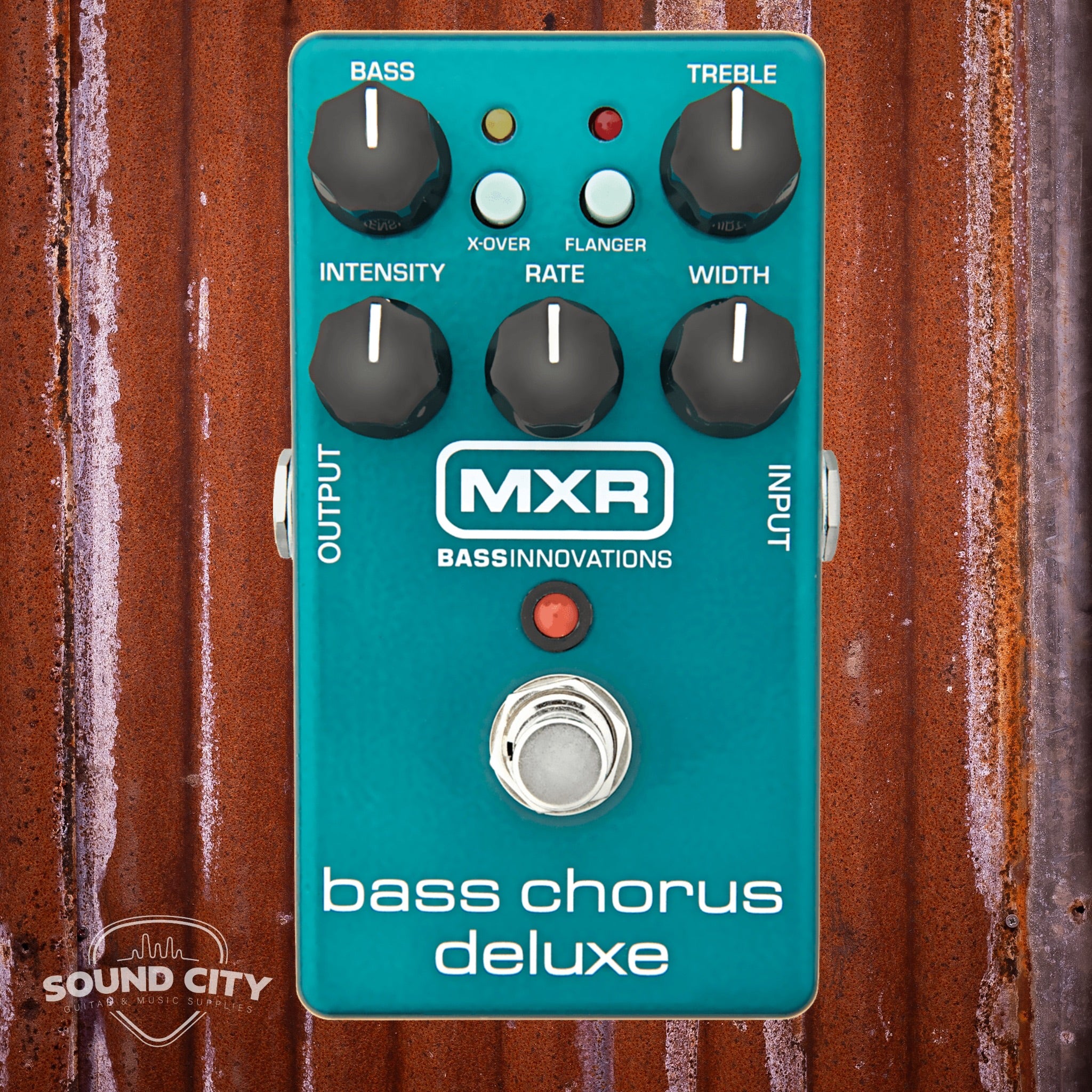 MXR M83 Bass Chorus Deluxe Effectpedaal