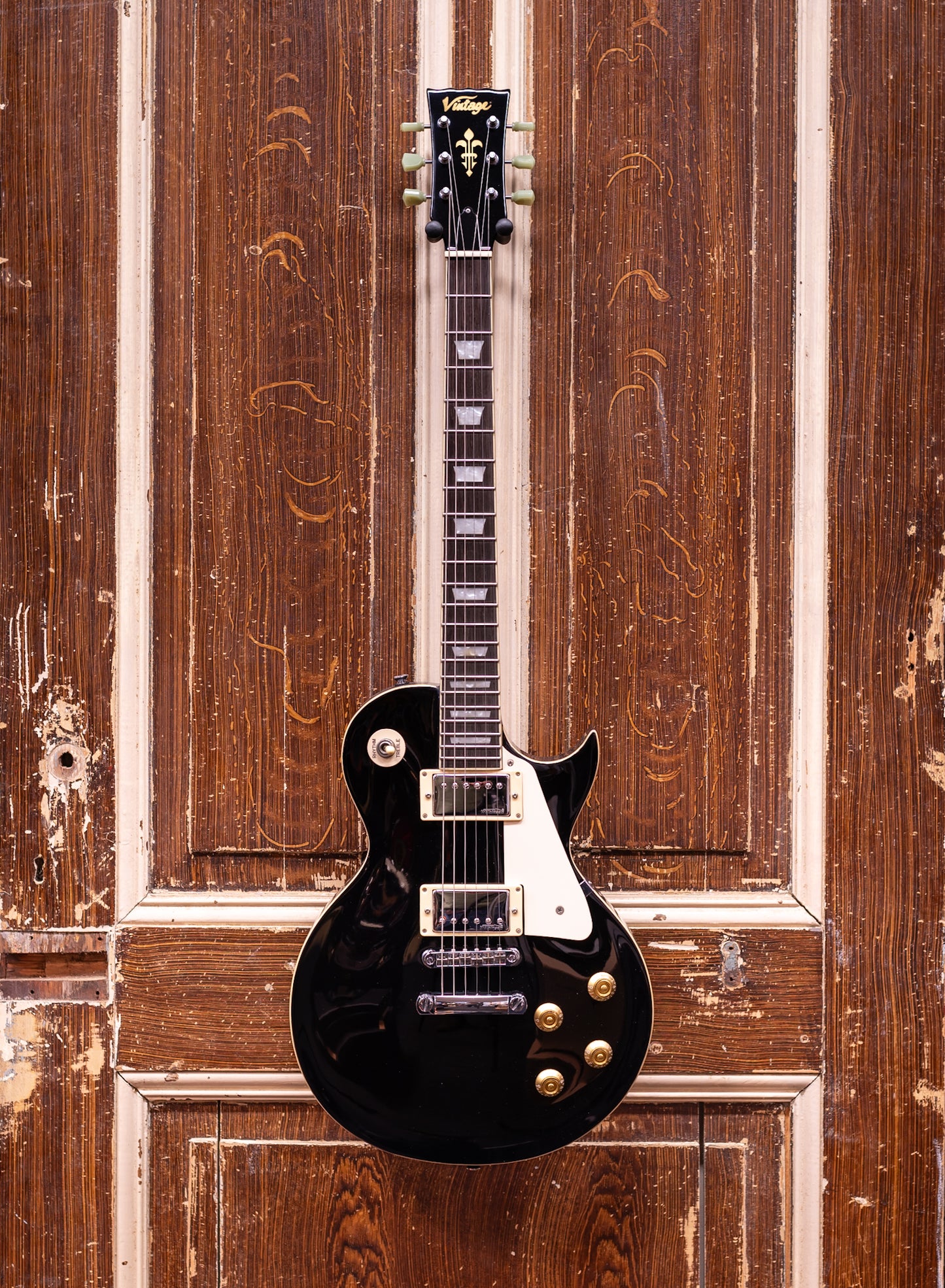 Vintage V100 Gloss Black Elektrische Gitaar