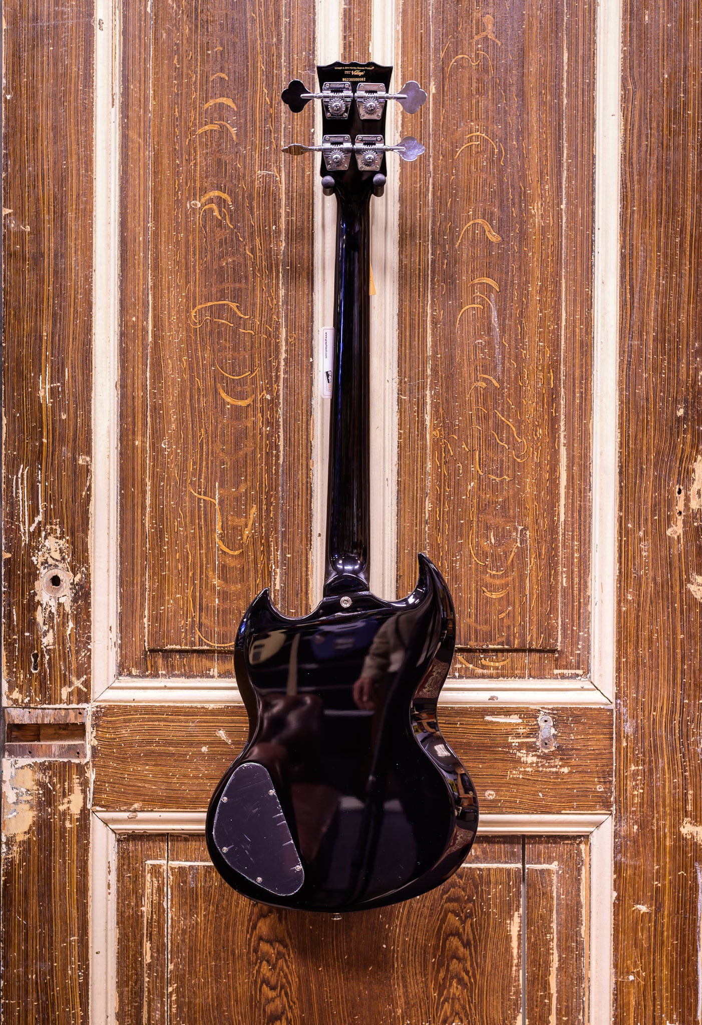 Vintage VS4BK ReIssued Boulevard Black basgitaar