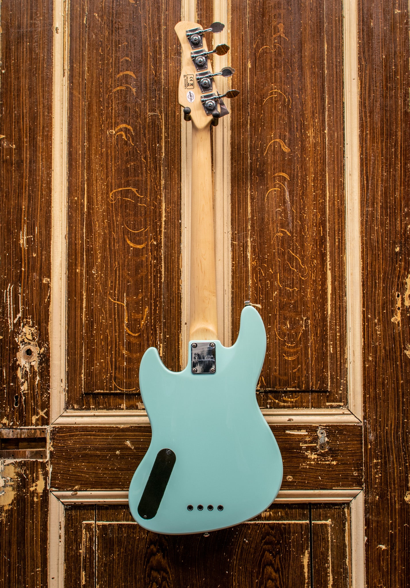 Sire Basses U5 A4/MT Short Scale Basgitaar
