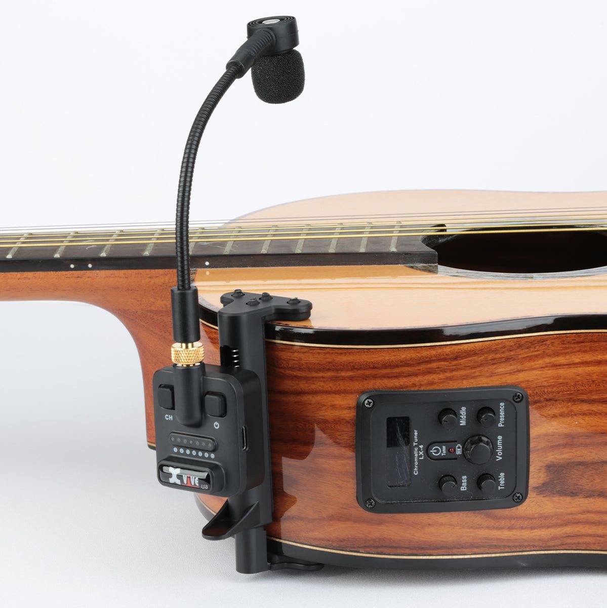 Xvive Acoustic Guitar Wireless System & Travel Case