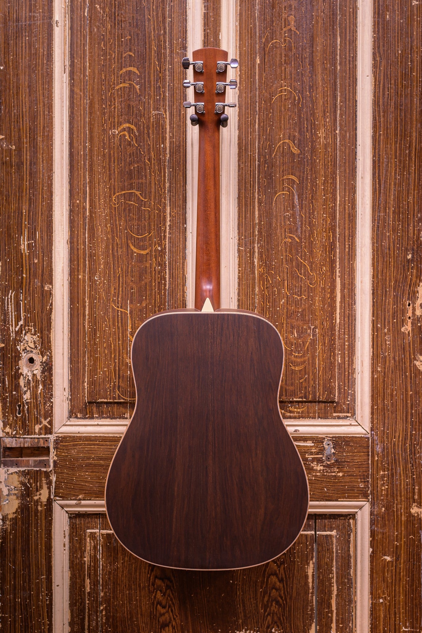 Larrivée Guitars D-04 W Peruvian Walnut Westerngitaar (occasion)