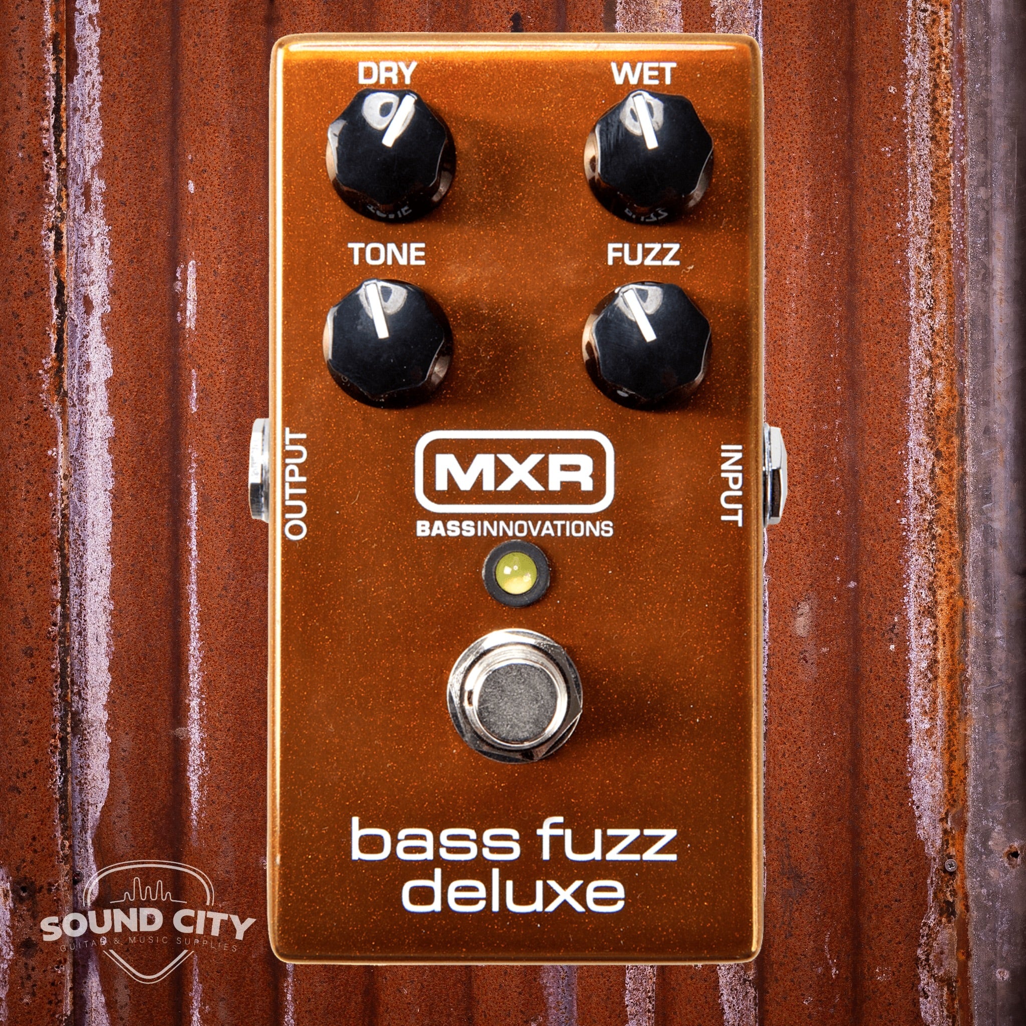 MXR M84 Bass Fuzz Deluxe Effectpedaal