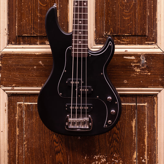 G&L Tribute SB2 JB Black Frost Basgitaar
