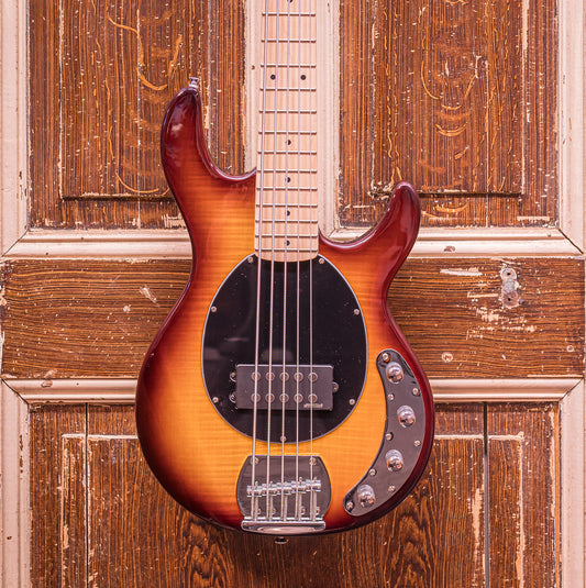 Vintage V96 Reissued 5-String Flamed TS basgitaar (actief)
