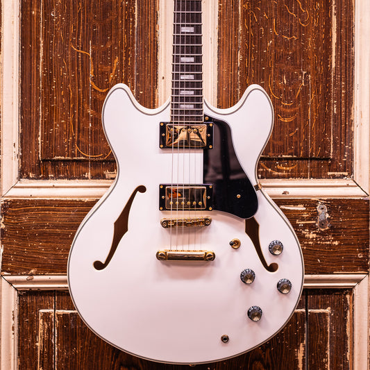 Sire Guitars H7 WH White Archtop Elektrische gitaar