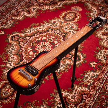 SX LG2ASH3TS Lapsteel gitaar incl. tas en statief