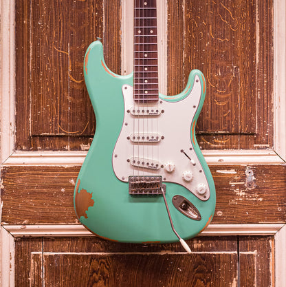 Vintage V6 Icon Series Distressed Ventura Green Elektrische gitaar