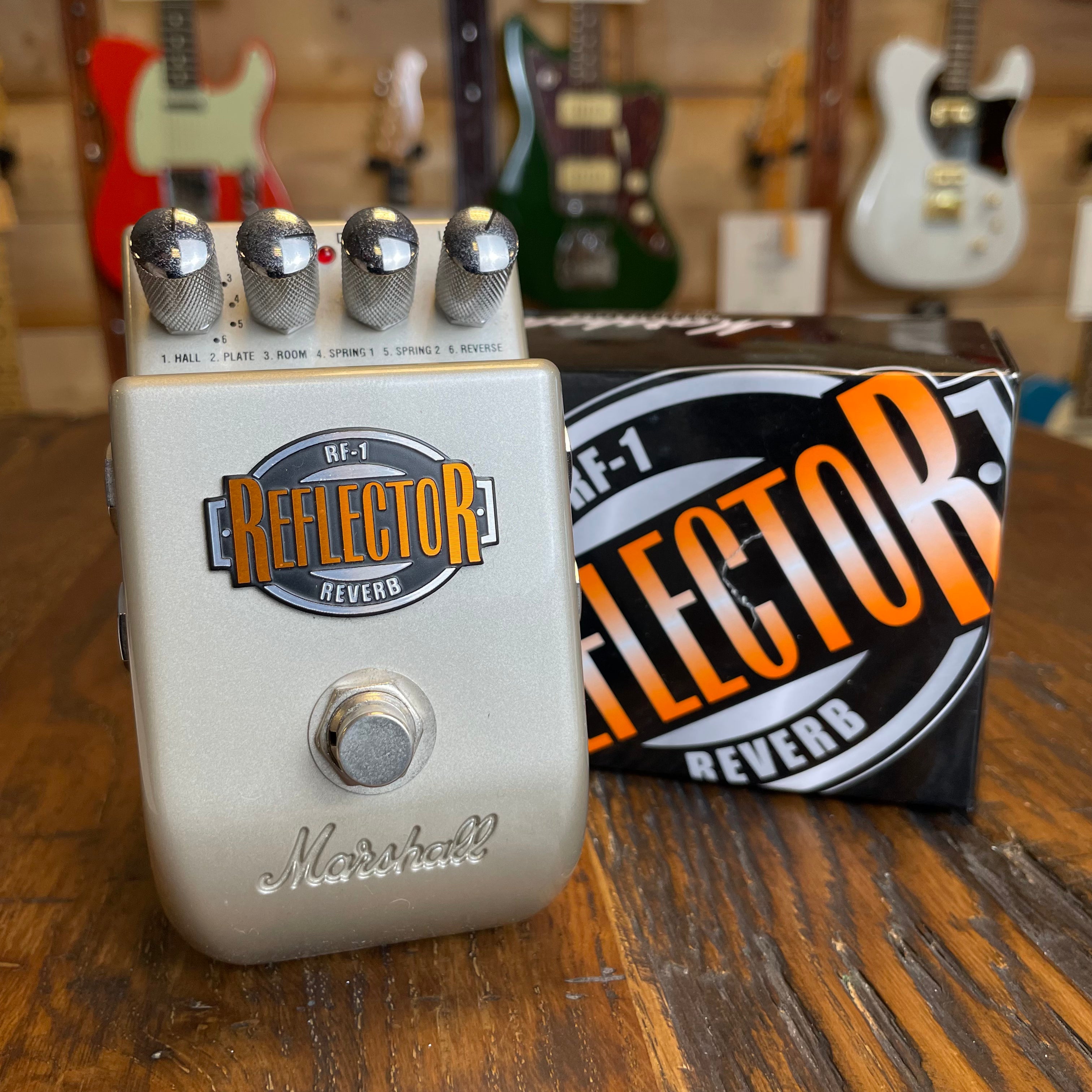 Marshall RF-1 Reflector Reverb effectpedaal (occasion)