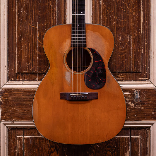 Martin 1967 000-18 Flat Top Westerngitaar (occasion)