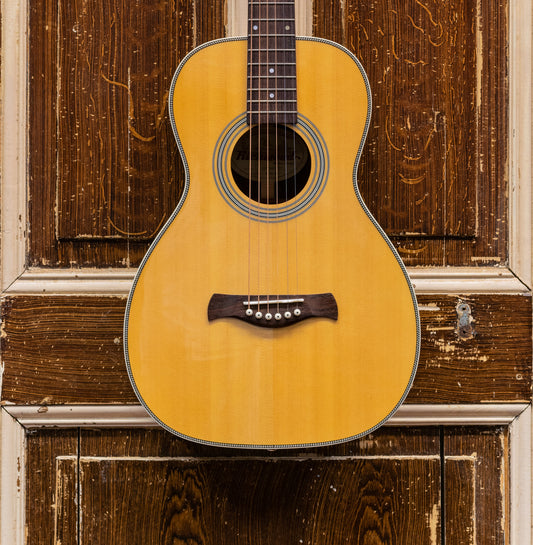 Richwood P-65-VA Parlor Master Series Handmade Westerngitaar