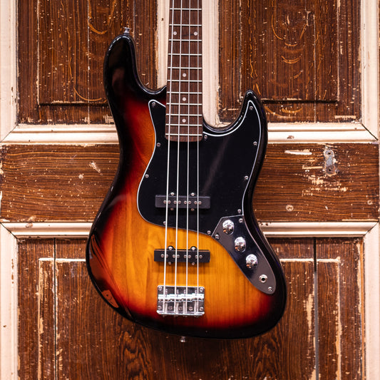 Stagg SBJ-30 SB Sunburst J-model Basgitaar