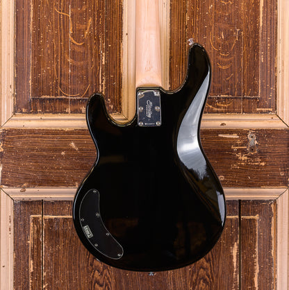 Sterling StingRay Ray2 BK-M1 By Musicman Basgitaar