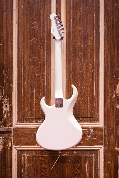 Rapier RAT6AW Taurus Arctic White